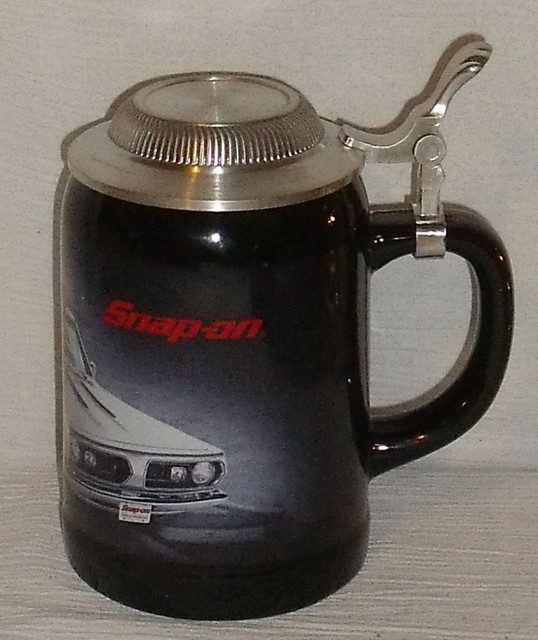 SnapOn Tools Beer Stein Mug 2006 Ltd Edition White Car Girl Lidded 6