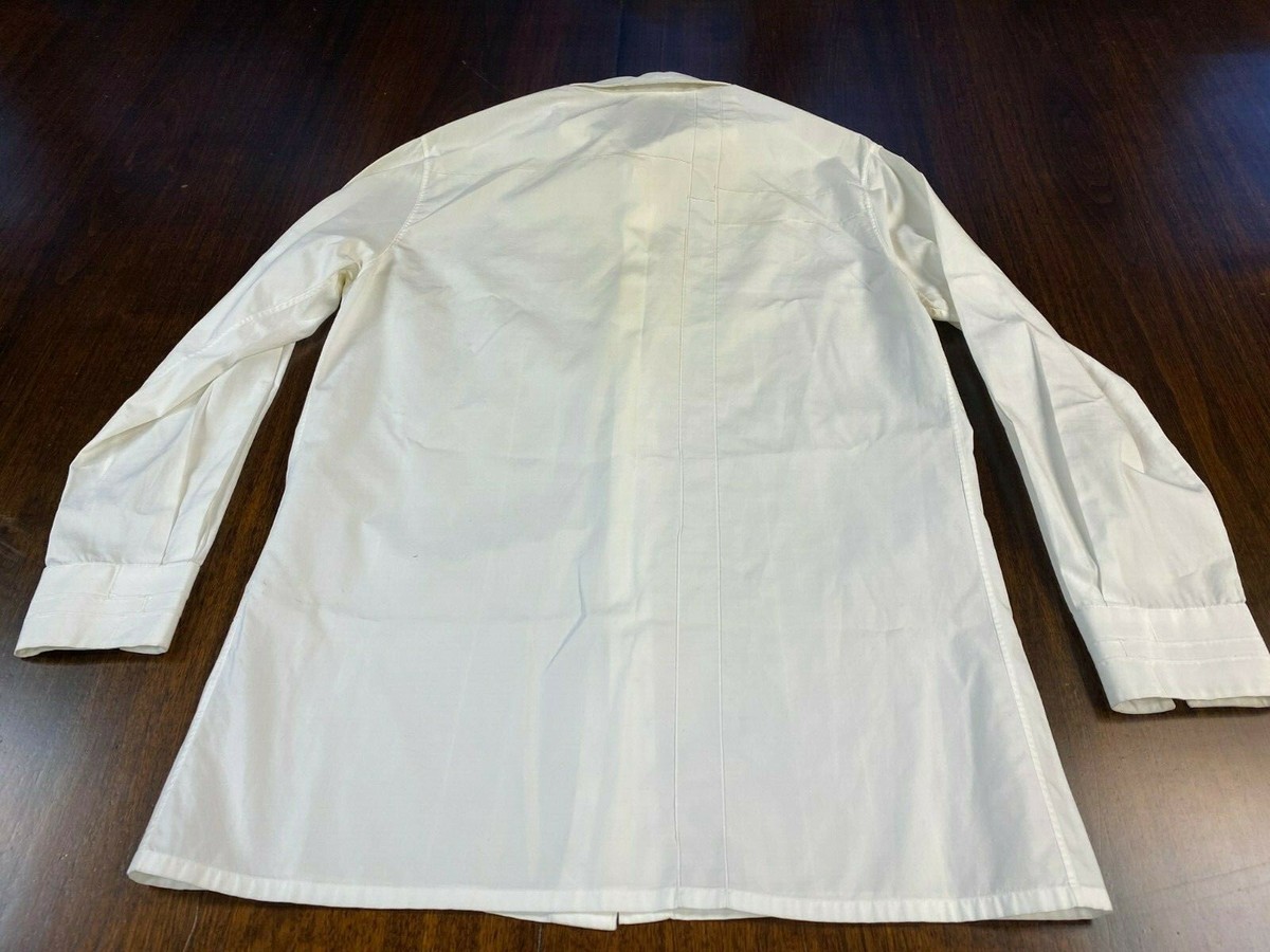 Hermes White Paneled Textured Dress Shirt. Logo Metal