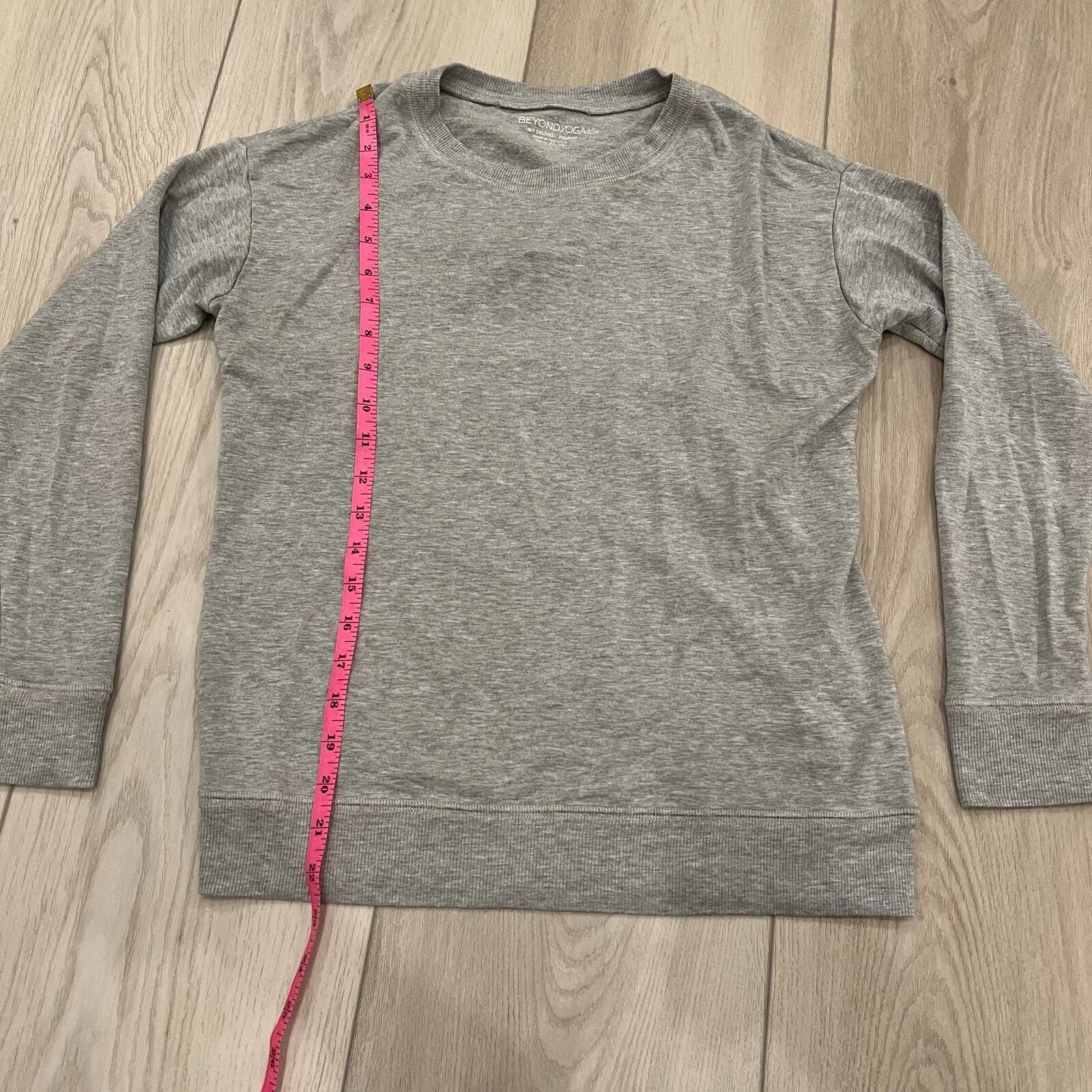 beyond-yoga longsleeve open back shirt