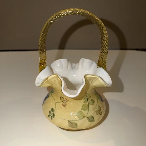 Fenton 1996 Gold Overlay Basket 3076KT #384 signed Don Fenton / J Reynolds.