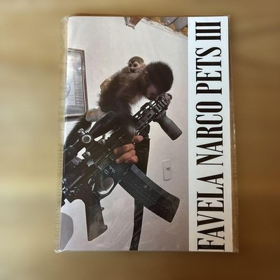 favela narco pets 3 洋書 写真集 ドキュメンタリー favela narco pets 3 Photobook Documentary Brazilian Photographer