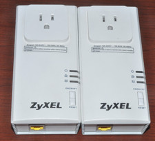 ZyXEL - Powerline Adapter 200 Mbps/PLA-407  Pass-Thru Ethernet Adapter Kit