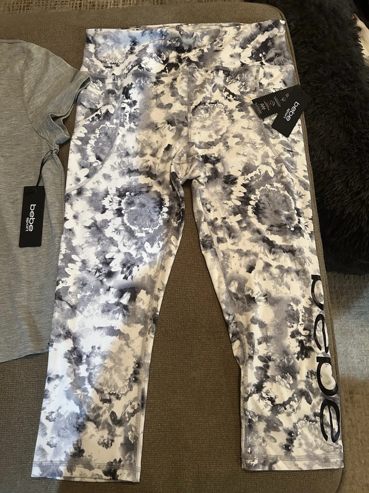 Paquete Bebe Top Gris Manga Corta y Gris Blanco y Negro Capri Ambas Talla Grande Foto 2 de 4