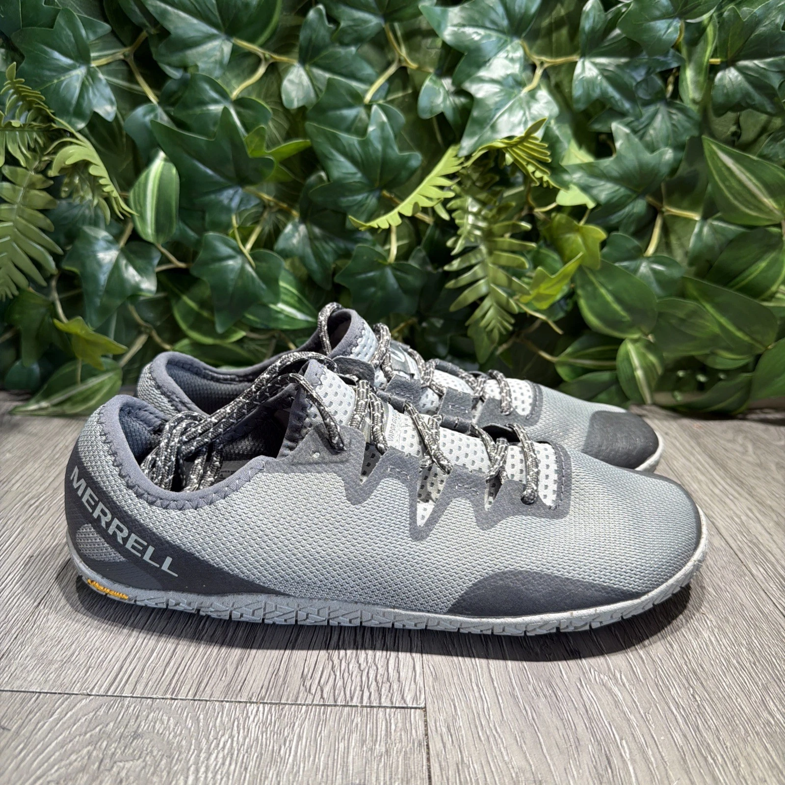 Merrell Women's Vapor Glove 5 Barefoot Shoes J135374 Monument Gray Sz 10