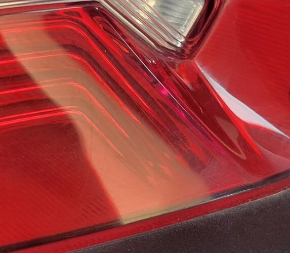 2015 2016 2017-2020 Jeep Renegade and latitude sport taillight LH/DRIVERS/LEFT  Foto 4 de 4