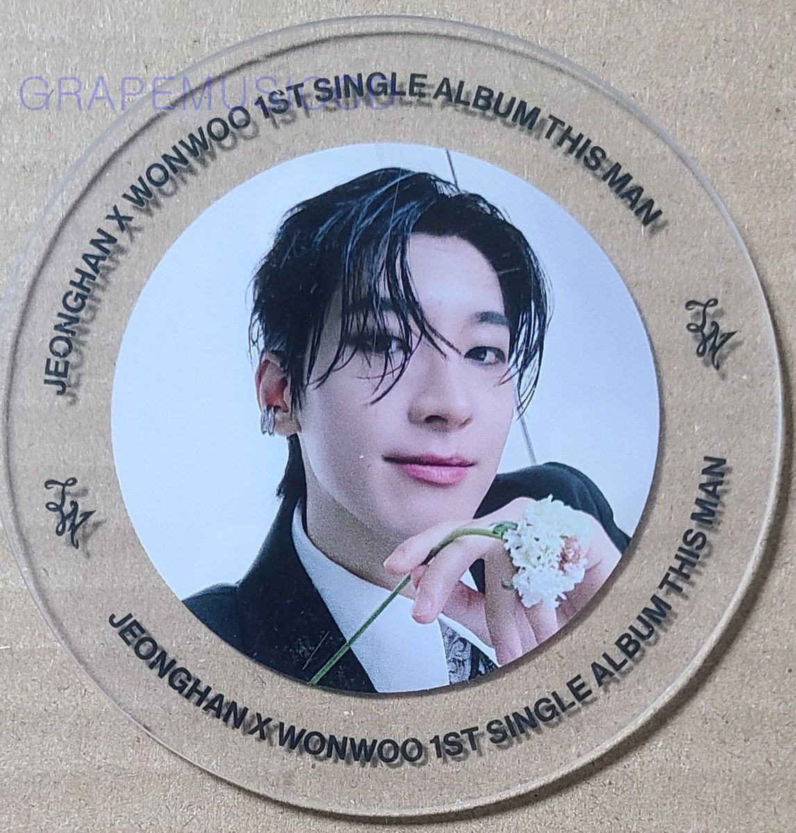 seventeen this man トレカ コースター WONWOO JEONGHAN X WONWOO THIS MAN SEVENTEEN OFFICIAL POB COASTER