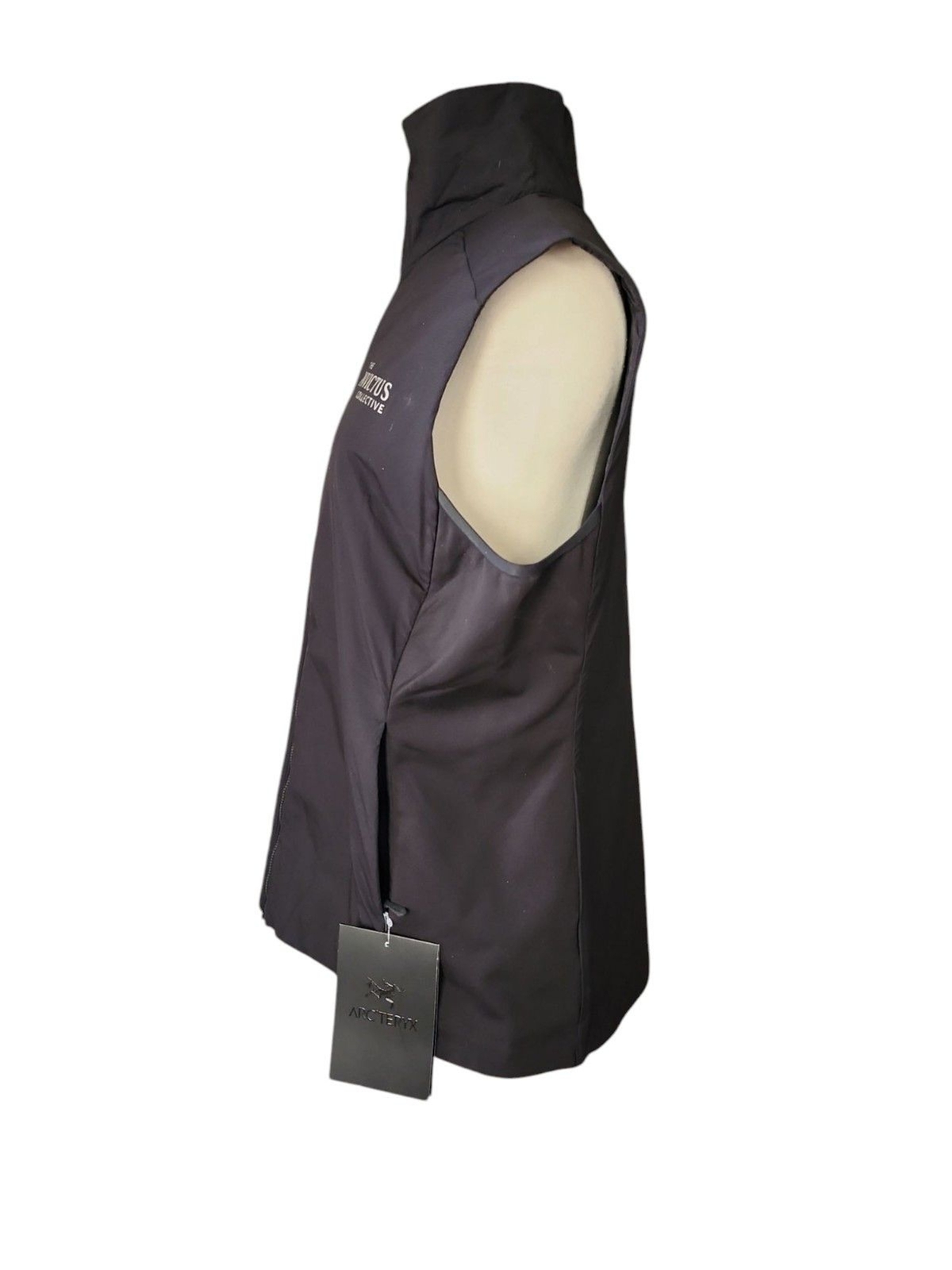 Arc'teryx Gilet Leggero Donna Grande Nero Atom Corporate Brand Invictus Collective