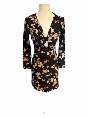 NWT Abercrombie & Fitch Floral Cutout Ring Mini Dress Petite Small SP Black