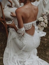 Beach Lace Appliques Wedding Dresses Customized Floor-length Bridal Gowns