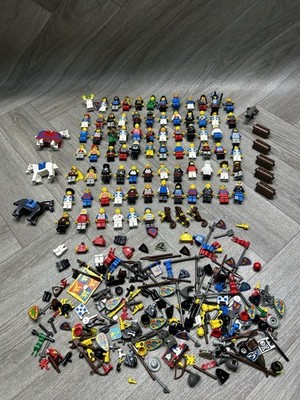 81x Vintage Lego Minifiguren Konvolut Ritterburg Forestmen Islander Piraten ect
