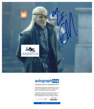 EWAN MITCHELL AUTOGRAPH SIGNED 8X10 PHOTO HOUSE OF THE DRAGON ACOA EWAN MITCHELL AUTOGRAPH SIGNED 8X10 PHOTO HOUSE OF THE DRAGON ACOA