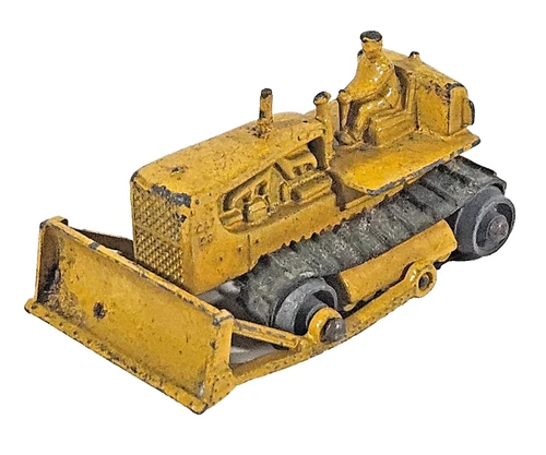 Matchbox Lesney Model No. 8b Caterpillar D8 Crawler Tractor Scarce Yellow Unbox.