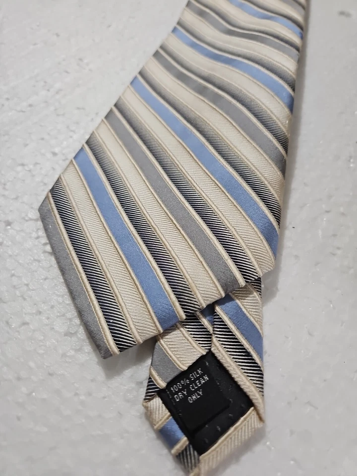 Corbata Camping Moda 100% Seda 30" Largo 4" Ancho Foto 3 de 4