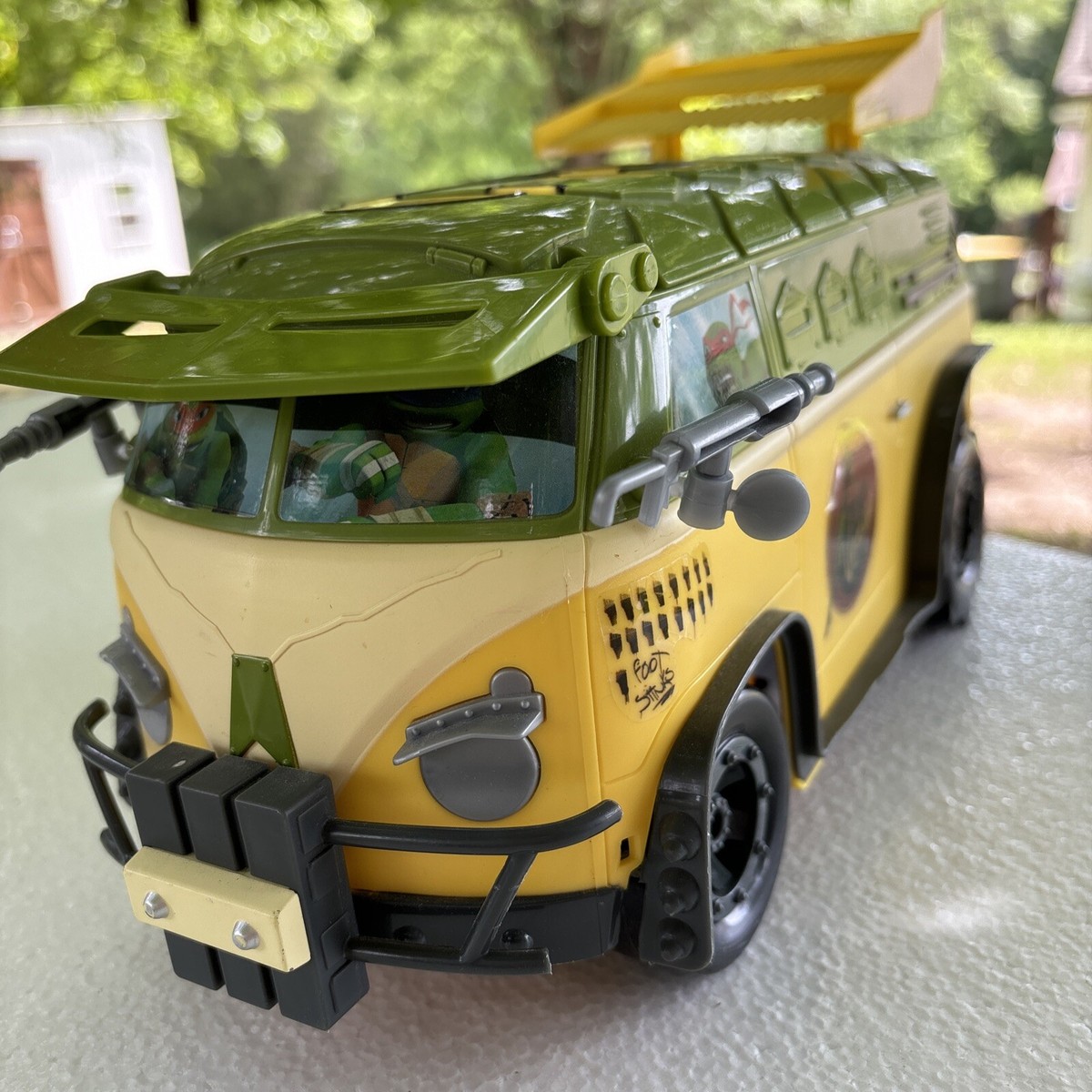 Teenage Mutant Ninja Turtles TMNT Party Wagon 2016 VW Van NO