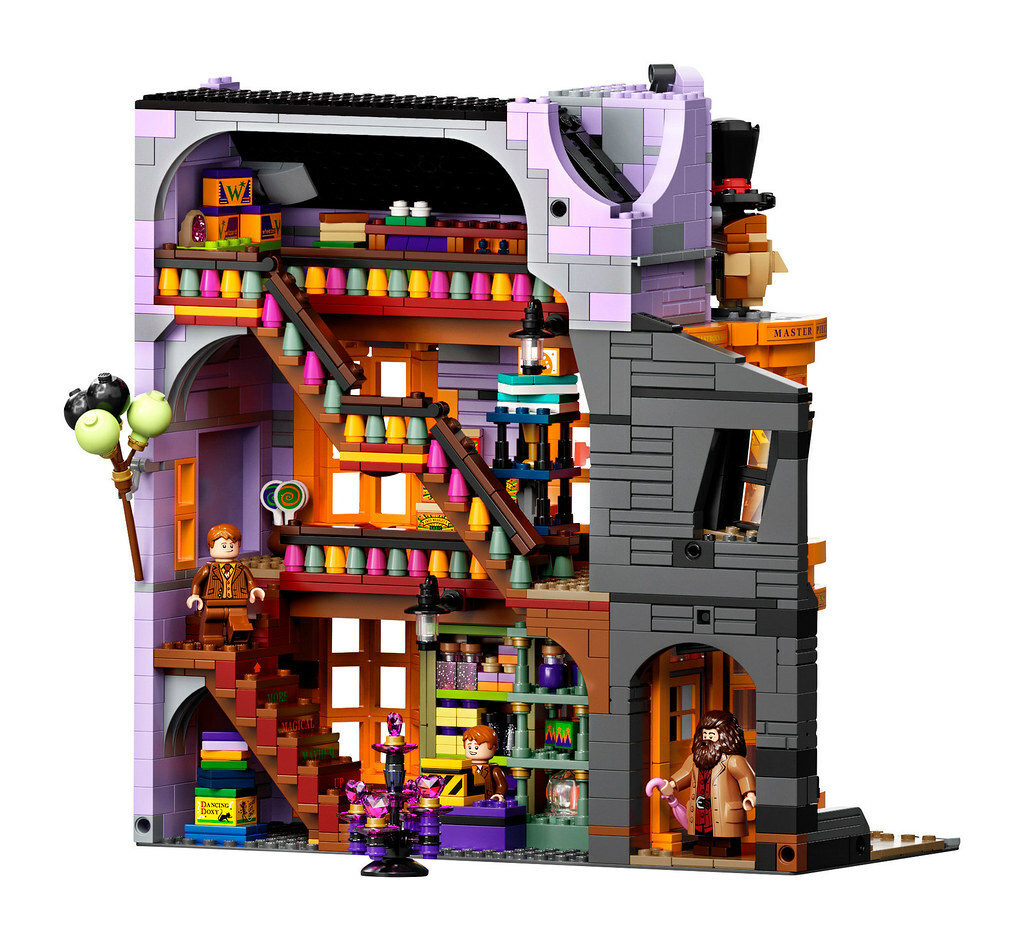 LEGO 75978 Harry Potter Diagon Alley A Magical Shopping Street For Movies Fans