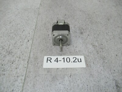 Schrittmotor STP-43D2113  Stepper Motor 1.8°/Step 1.65Ohm Welle 5mm