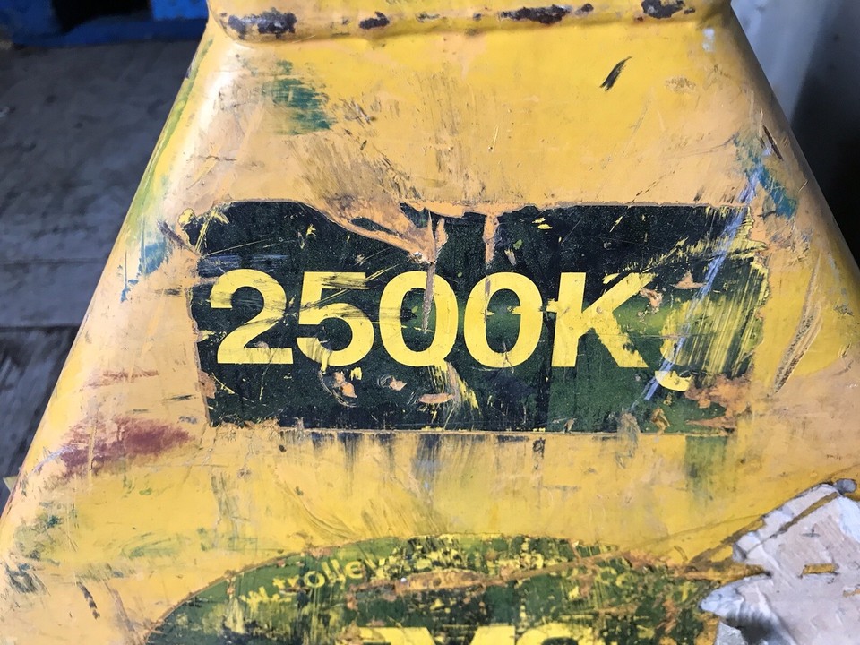 Pallet Truck 2500kg / 2.5t Heavy Duty Euro Pallet Truck Pump Truck eBay