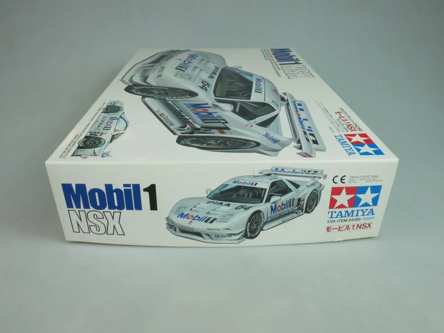 タミヤ 1/24 モービル1 NSX