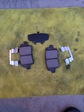 GM OEM 20-22 Envision,XT4 Rear Suspension Brake Components-Brake Pads 84856474