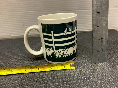 Vintage Papel Barnyard Animals PIGS family Coffee Mug pre owned free shipping - Picture 2 of 5