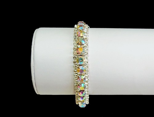 Sparking Crystal Bracelet - Picture 20 of 22