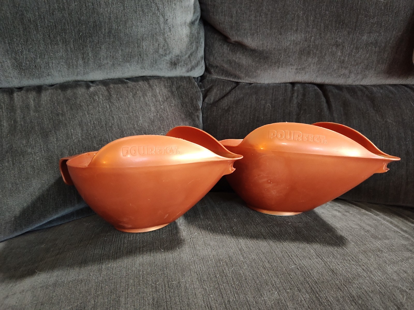 Set of 2 Pourfect Stacking Mixing Bowls 8 cup 6 cup Randy Kaas Gold