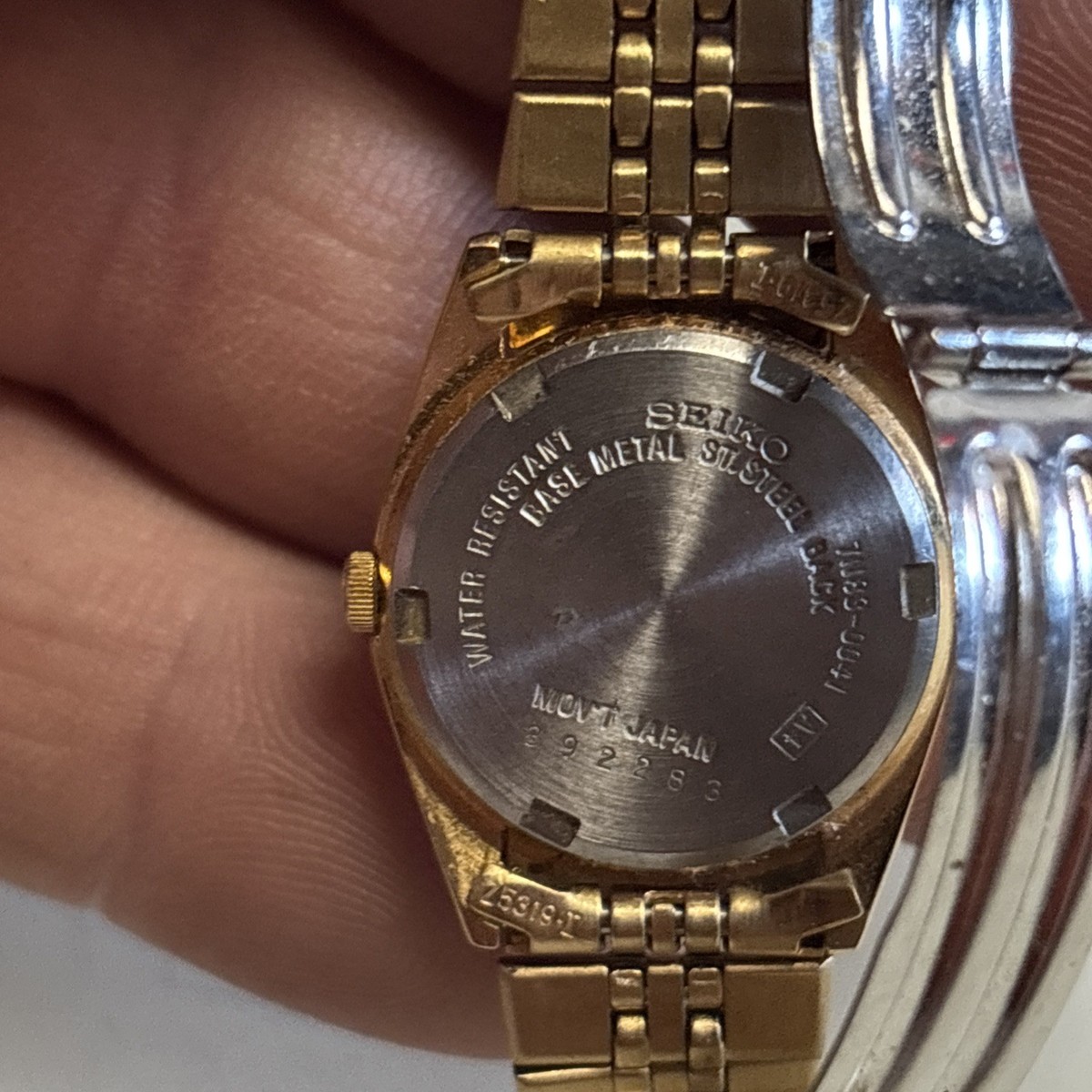 Seiko watch needs battery  View 2