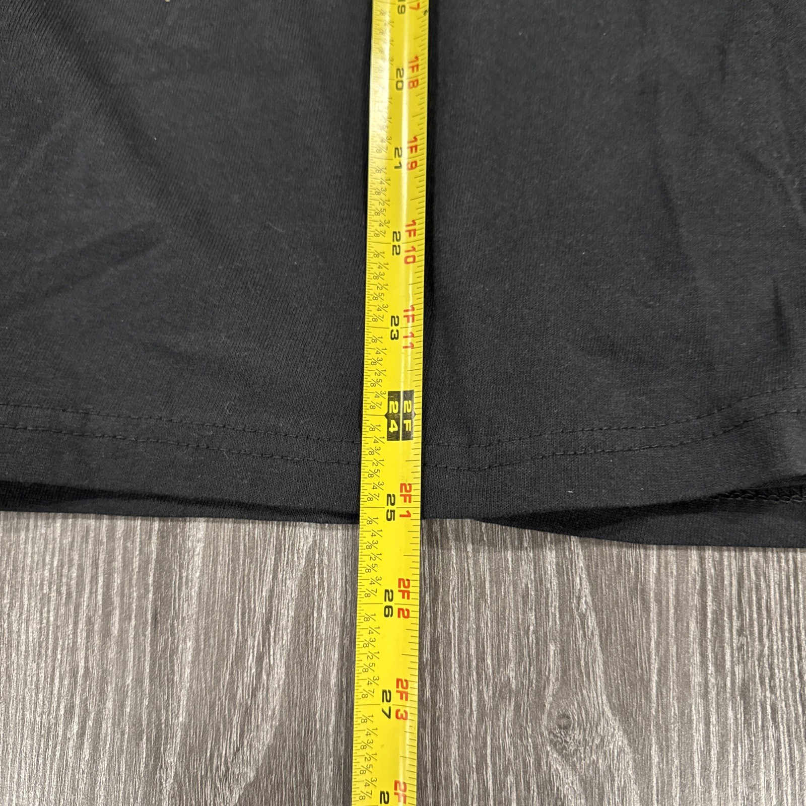 Realtree Authentic Gear Outfitters Black Crew Neck Shirt Unisex Size Lg NWT’s