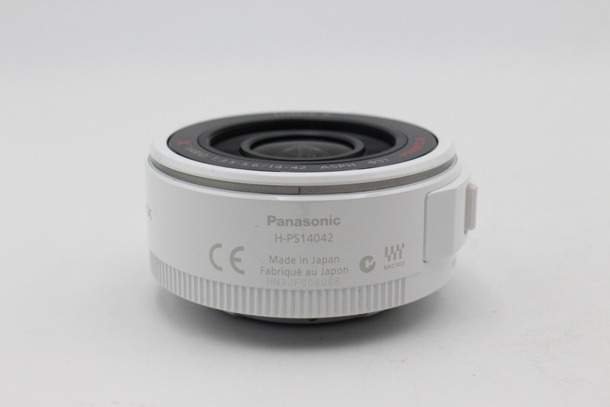 White Lens Panasonic Lumix G X Vario PZ 14-42mm f/3.5-5.6