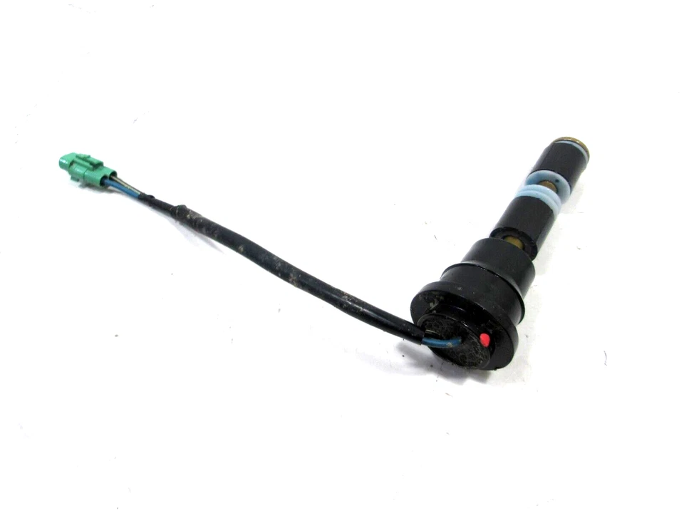 PROBADO OEM KAWASAKI 1999-2002 ULTRA 130 DI & ULTRA 150 JET SKI EMISOR DE NIVEL DE ACEITE Foto 2 de 3