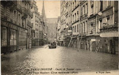 CPA PARIS La Place Maubert INONDATIONS 1910 (605320)