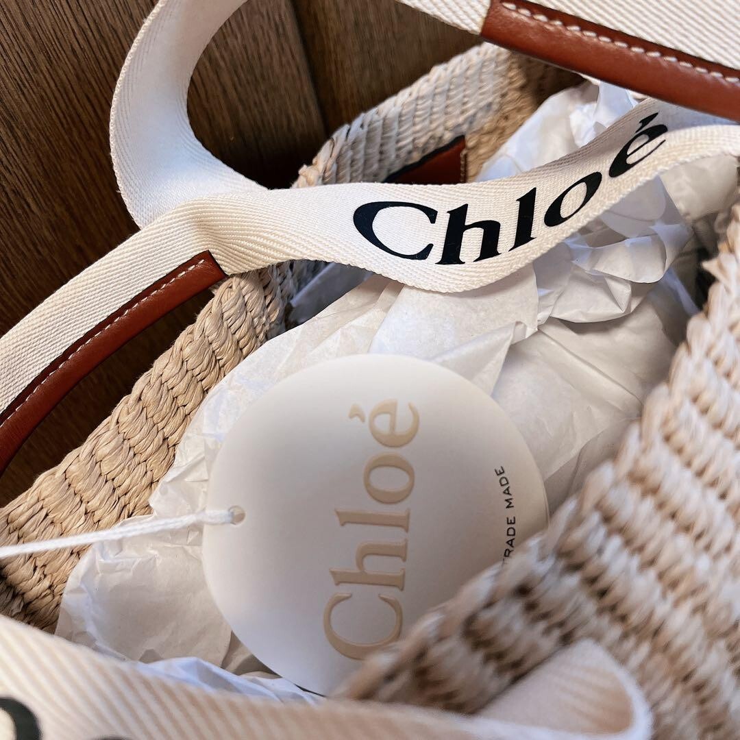 かごバッグ CHLOE WOODY LARGE BASKET BAG WITH WHITE RIBBON Chloe Woody Large Basket Bag – JDEX Styles