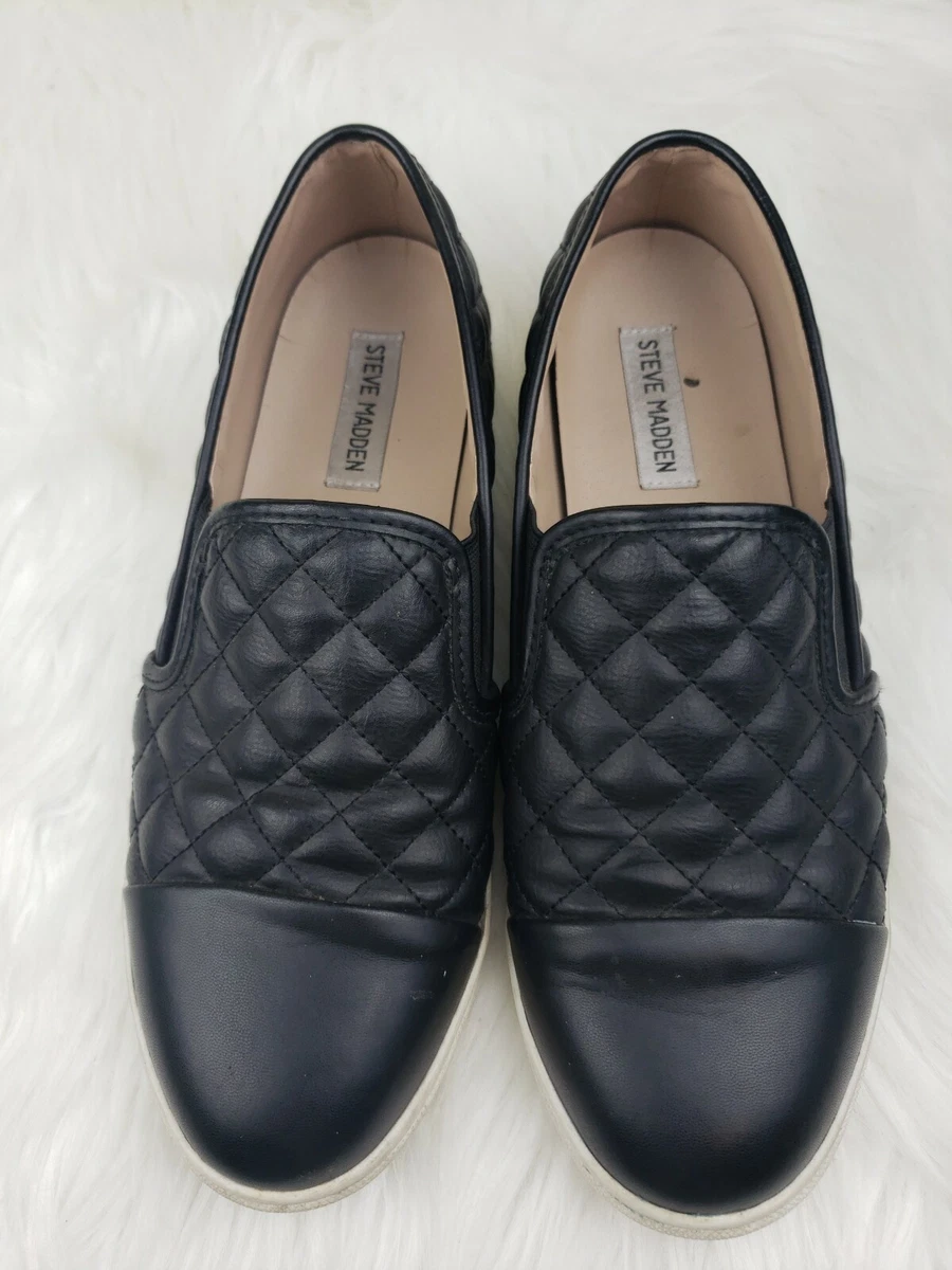 Steve Madden Womens Size 11M quilted Zander Slip On Fashion