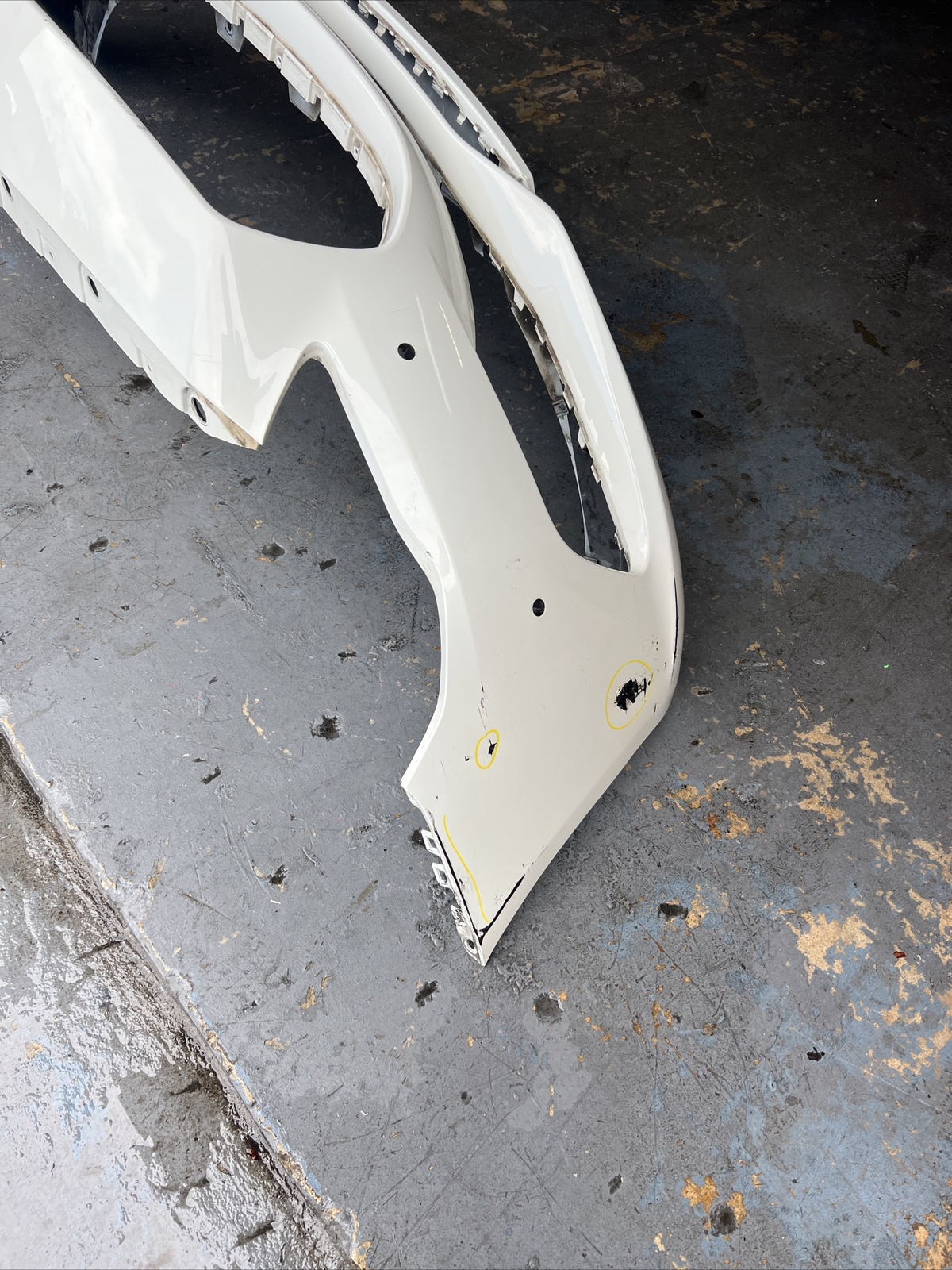 2018-20 Maserati Quattroporte S Front Bumper Cover Skin 670036965  #2239