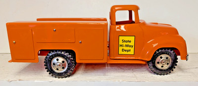 CUSTOM BUILT TONK HI-WAY SERVICE TRUCK ONE OF TWO BUILT IN 1995