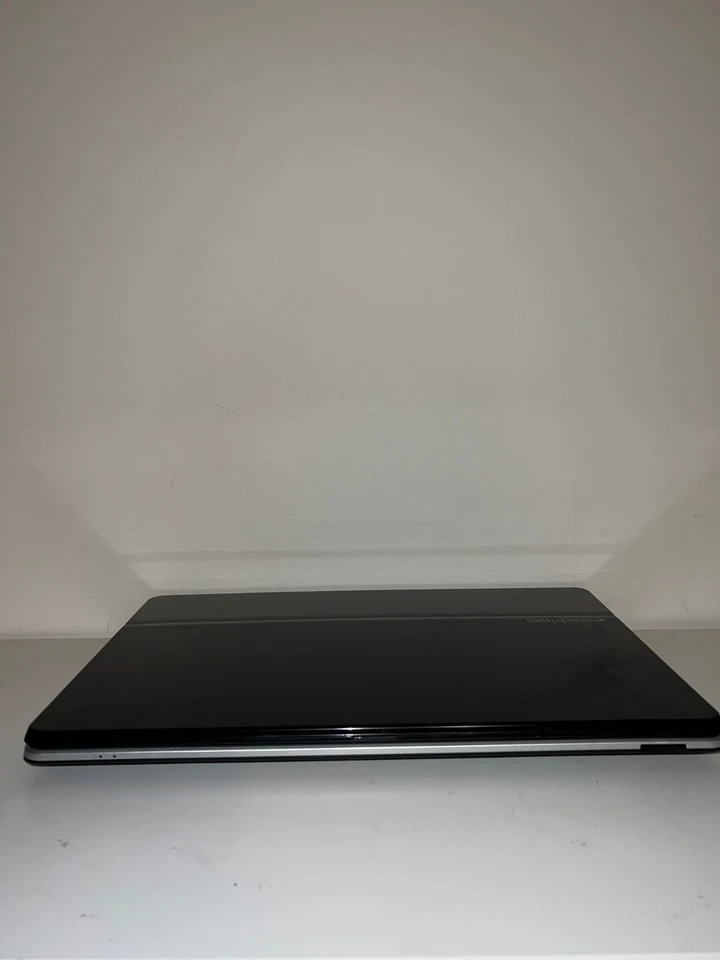 Ordinateur Pc Portable Emachines G640 series - Photo 2/4