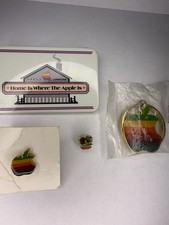 Vintage Original Apple Computers Rainbow Logo pin badge keychain lot