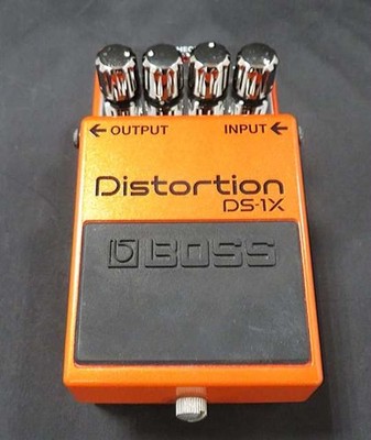 Boss High Gain und Ultra Low Noise Ds - 1x gebraucht