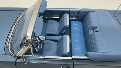 WELLY 1963 CHEVY IMPALA convertibile metallo azzurro 9865W scala 1:18 - Foto 4 di 18