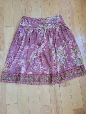 DERHY Size 10-12 Women Shiffons Skirt Embroidered In Bottom From India,Good Con.
