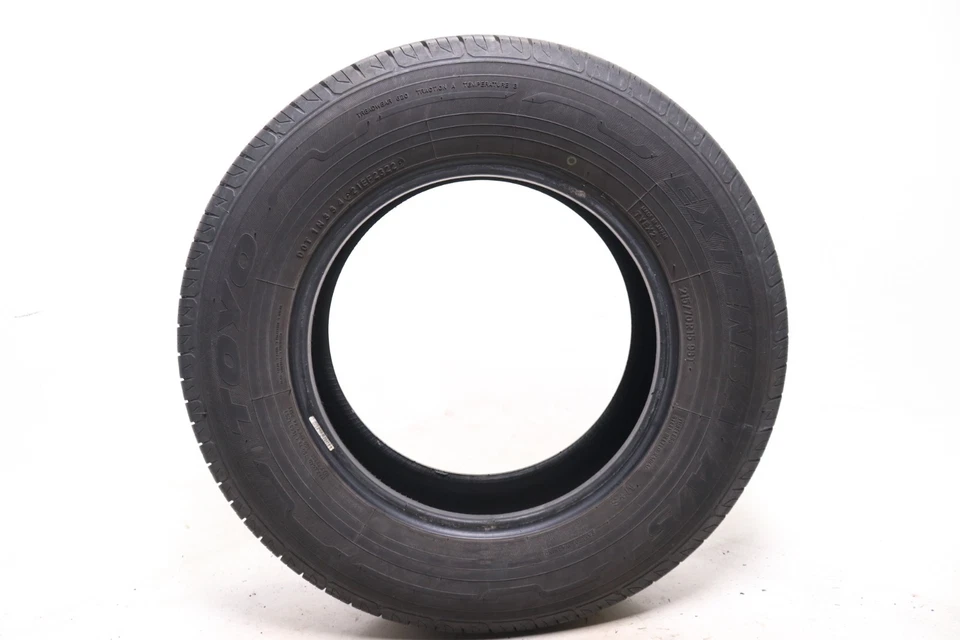 Used 215/70R15 Toyo Extensa A/S II - 98T - 9.5/32 No Repairs - Image 4 of 4