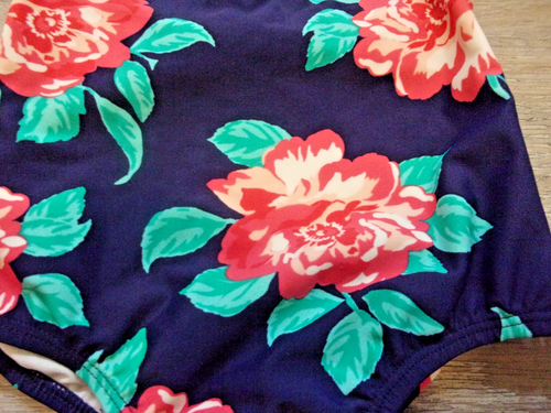 Carters 12 months Infant Girls One Piece Swim Suit Navy with Flowers - 第 3/5 張圖片