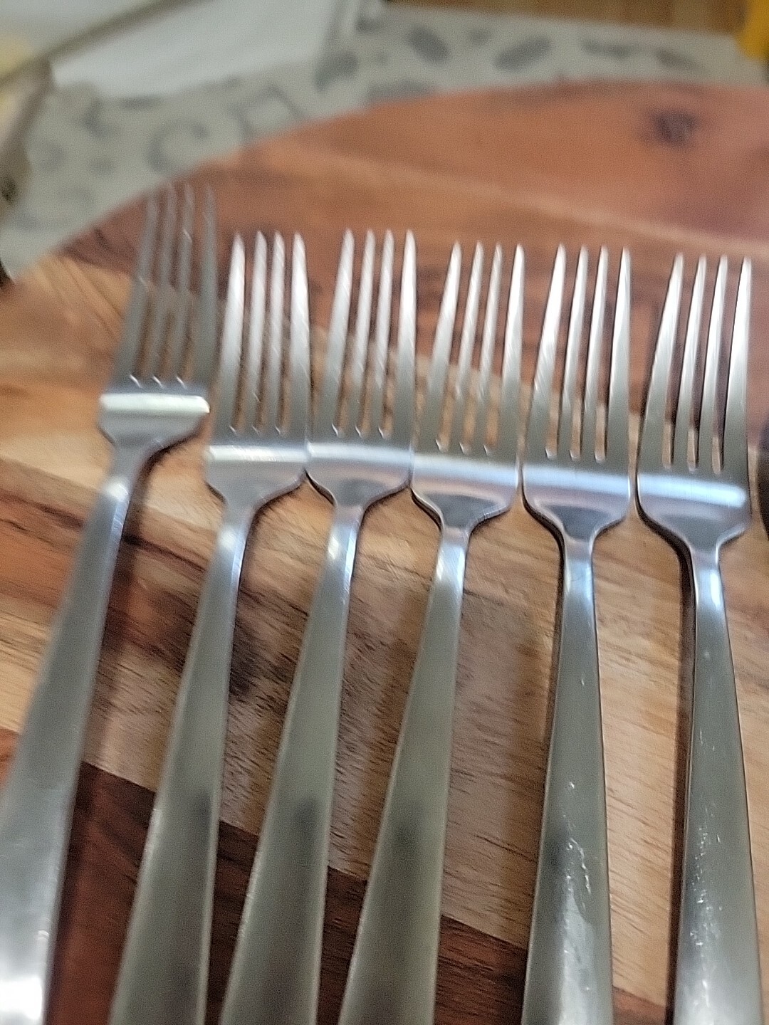 9 Oneida Anderson Flatware 3 Tea Spoons, 5 Salad Forks and 1 Dinner Fork