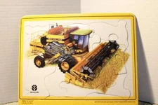 NEW SEALED SpecCast New Holland Combine Frame Tray Puzzle 8 1/4" x 10 1/4"