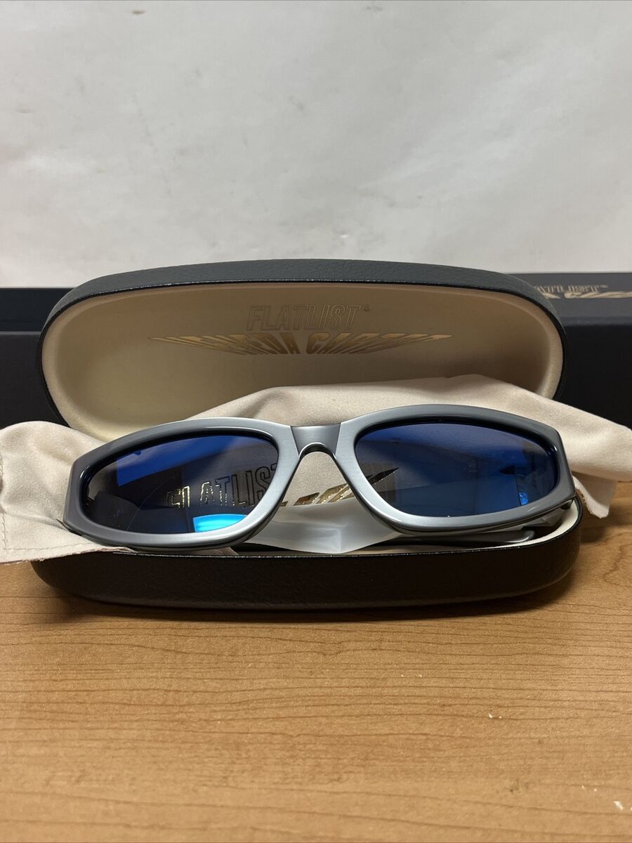 Brand New Veneda Carter x Flatlist Eyewear sunglasses DAZE Brand New Veneda Carter x Flatlist Eyewear sunglasses DAZE