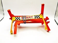 Eldon 1/32 Slot Car Track Supports W/Start/Finish Line Sign