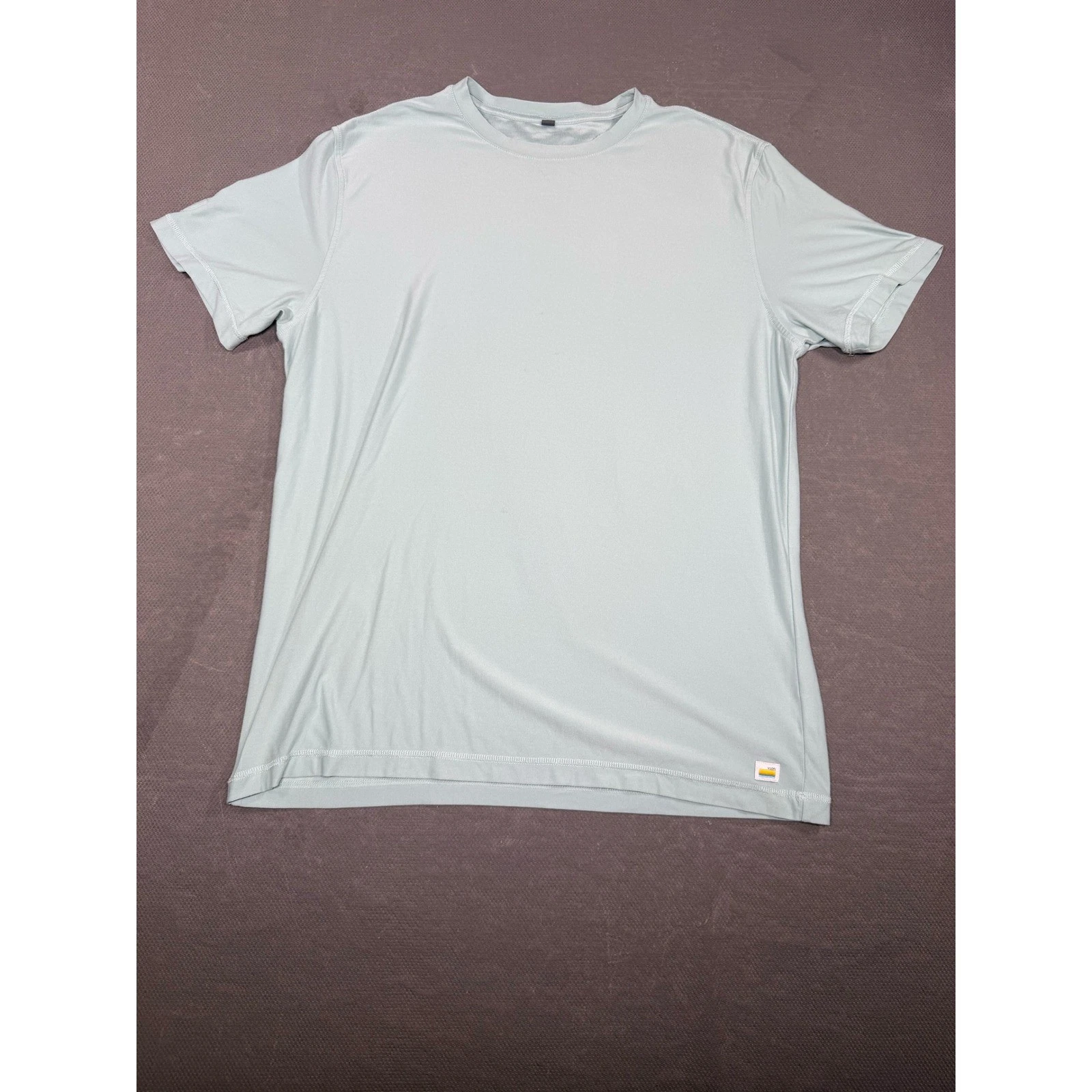 Vuori Strato Tech Tee Mens XL Light Green Blue Short Sleeve Training Shirt