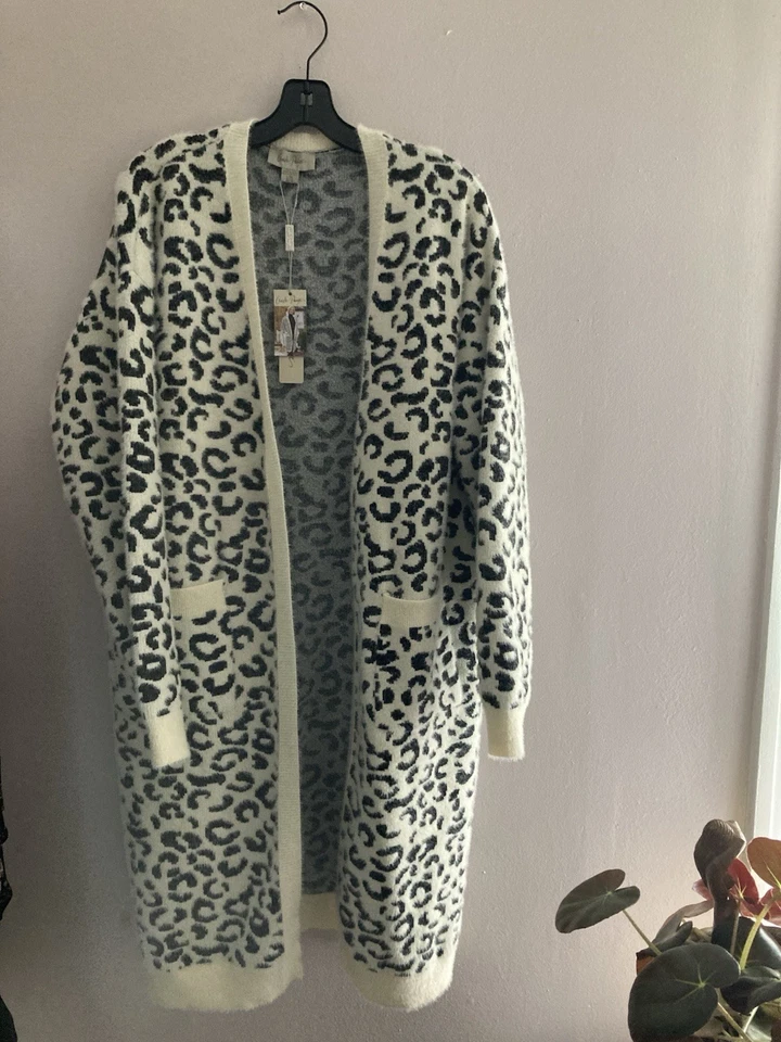 Suéter feminino Charlie Paige longo macio neve leopardo G/XL novo com etiquetas - Imagem 2 de 4