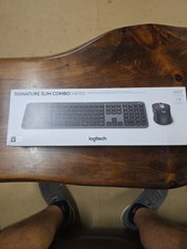 Logitech Signature Slim Combo MK955 Full Size Keyboard  Mouse 920-012425 NEW