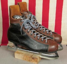 Vintage 1960s CCM Leather 2-Tone Ice Hockey Skates Mens Size 11.5 made in Canada